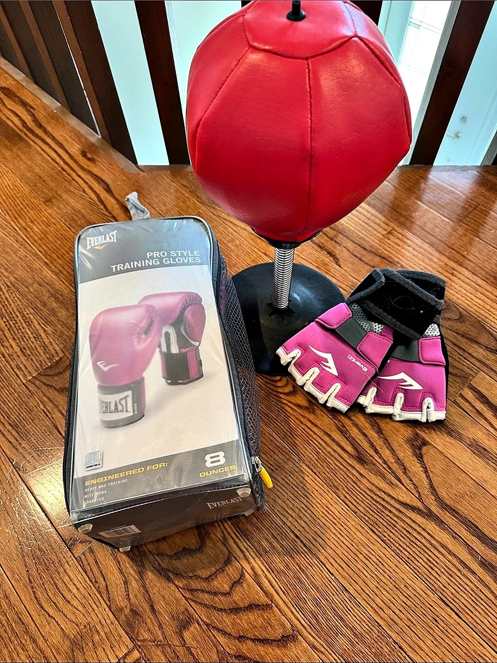 Everlast Pro Style Training Gloves Pink Training Gloves Athletic Set Like New